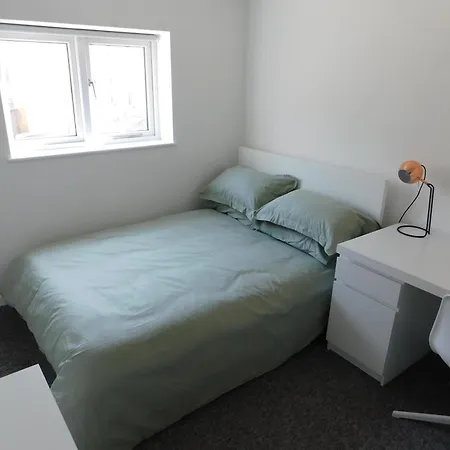Flat 1, 1 Hampton Lane Μπρίστολ