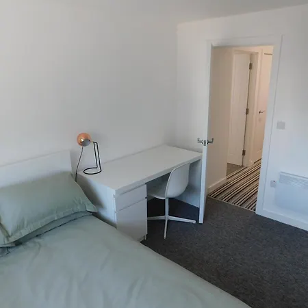Flat 1, 1 Hampton Lane Διαμέρισμα *